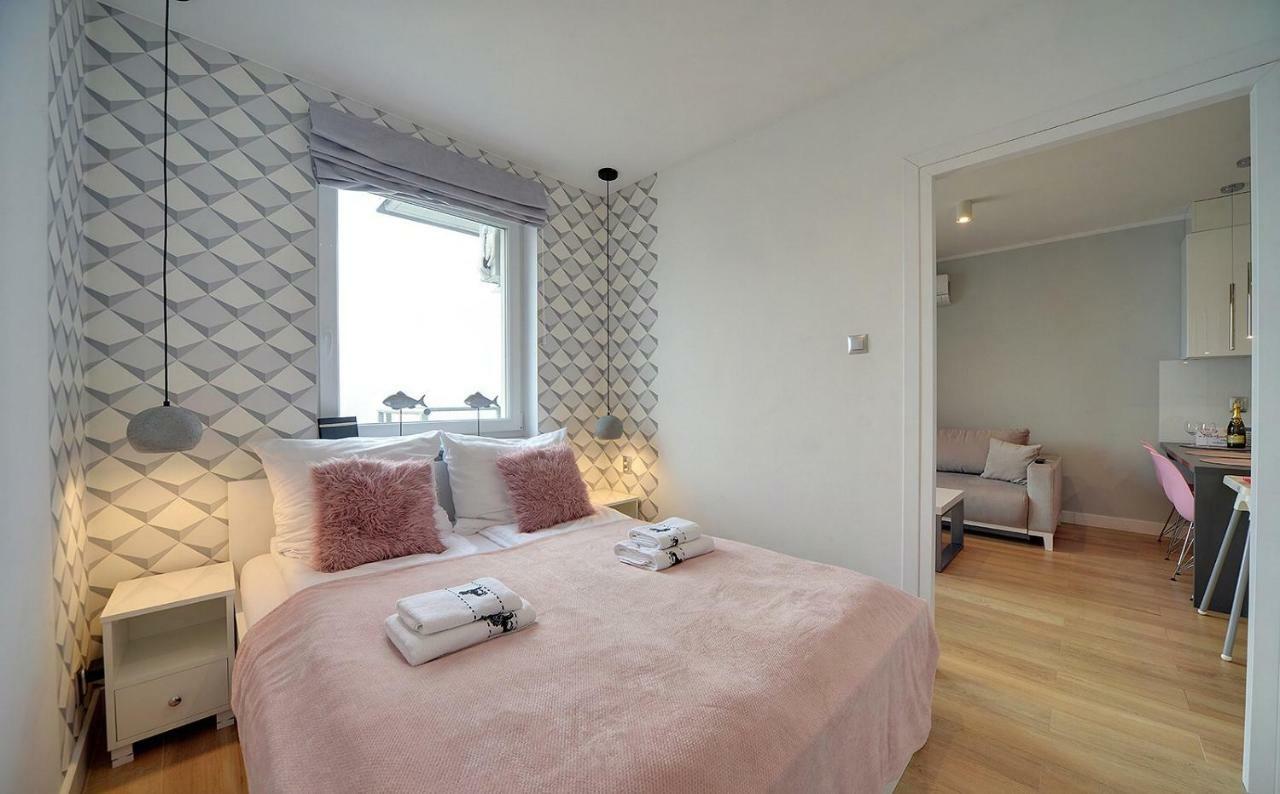 Pink Apartment Lesne Tarasy Dziwnówek Exteriör bild